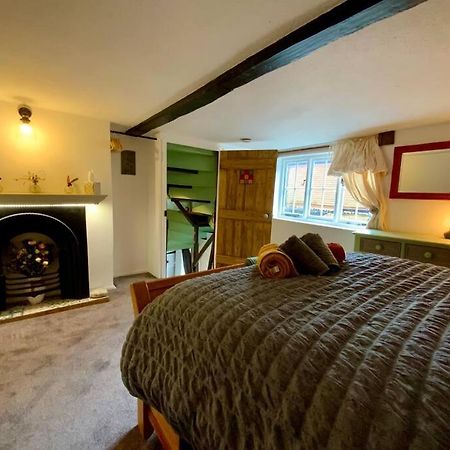 Wingham Beautiful 500 Year Old Listed Kentish Cottage المظهر الخارجي الصورة