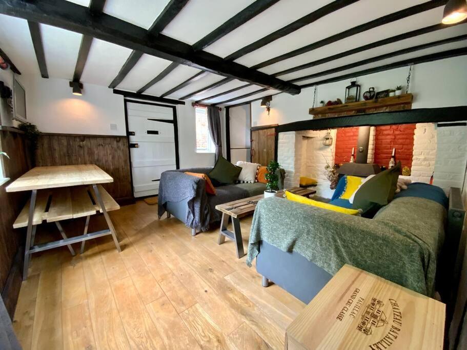 Wingham Beautiful 500 Year Old Listed Kentish Cottage المظهر الخارجي الصورة